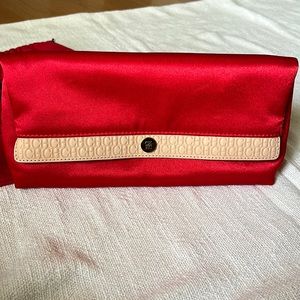 Gorgeous Carolina Herrera Satin clutch bag